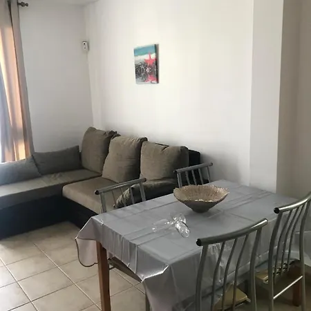 Apartamento “el Callao” *